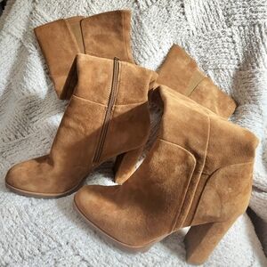 ALDO TALL TAN SUEDE LUG SOLE HEELED BOOTS, EUR 40